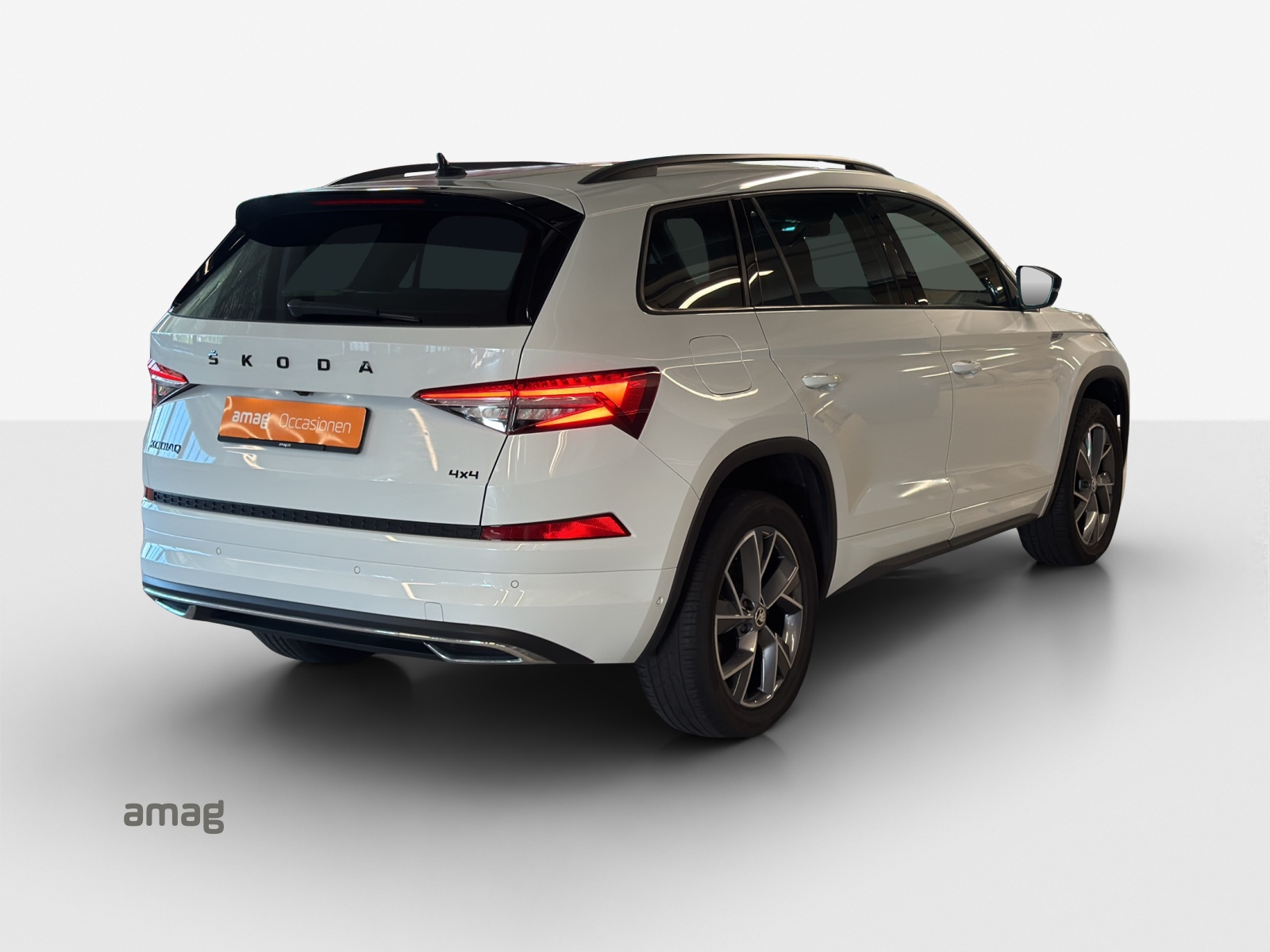 SKODA Kodiaq 2.0 TDI CR SportLine 4x4 DSG-image-4