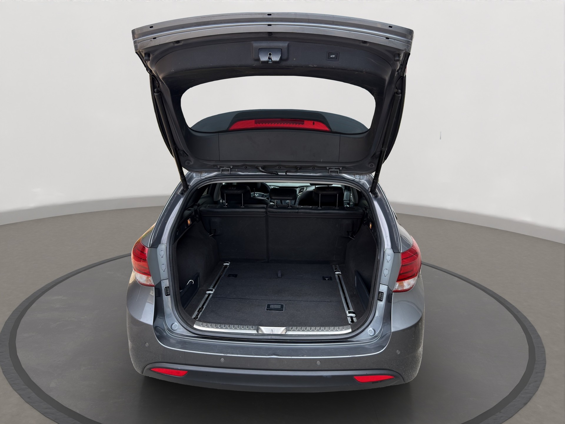 HYUNDAI i40 Wagon 1.7 CRDI Vertex Automatic-image-14
