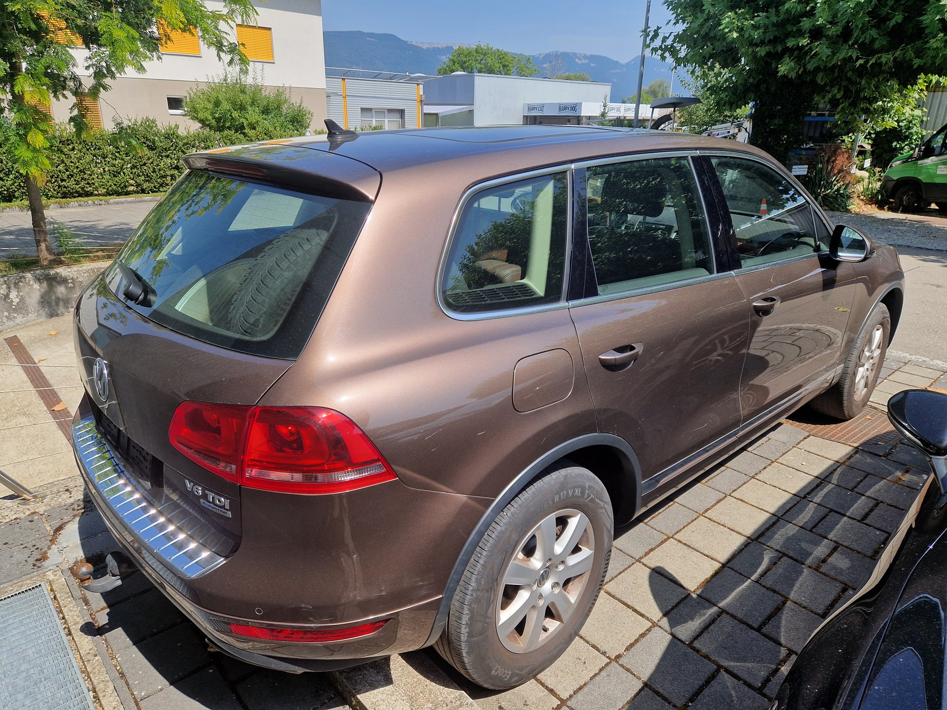 VW Touareg 3.0 TDI BlueMotion Technology Tiptronic-image-5