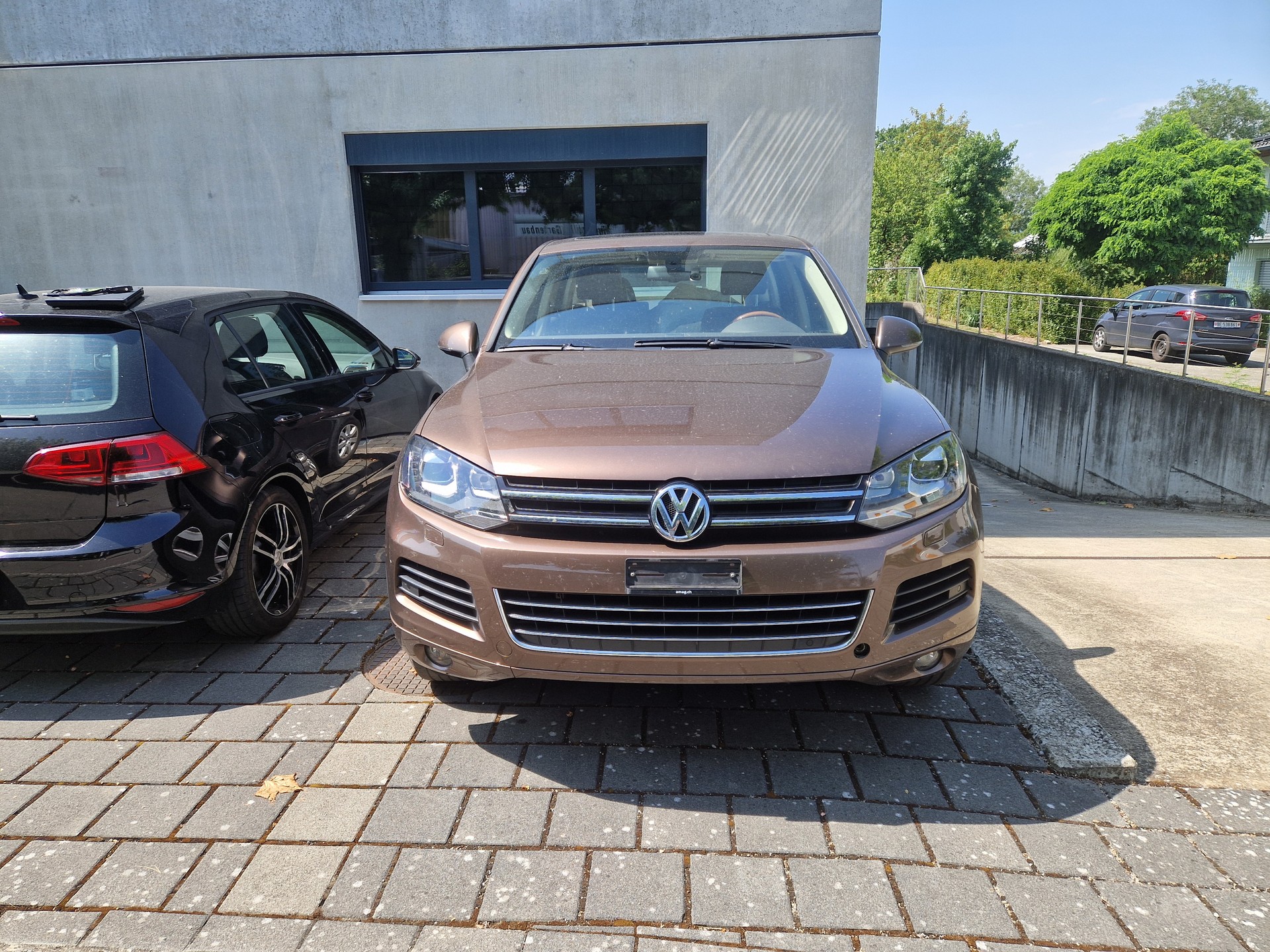 VW Touareg 3.0 TDI BlueMotion Technology Tiptronic-image-1