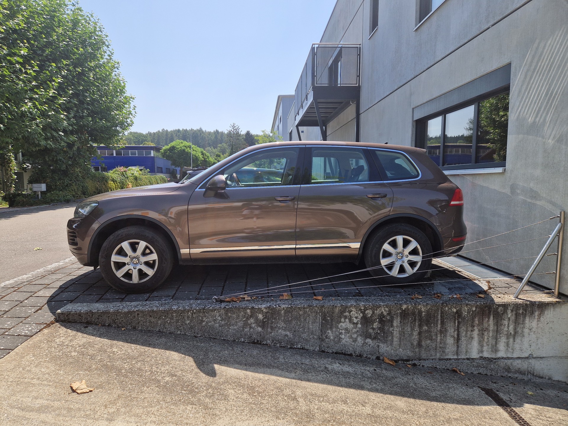 VW Touareg 3.0 TDI BlueMotion Technology Tiptronic-image-3