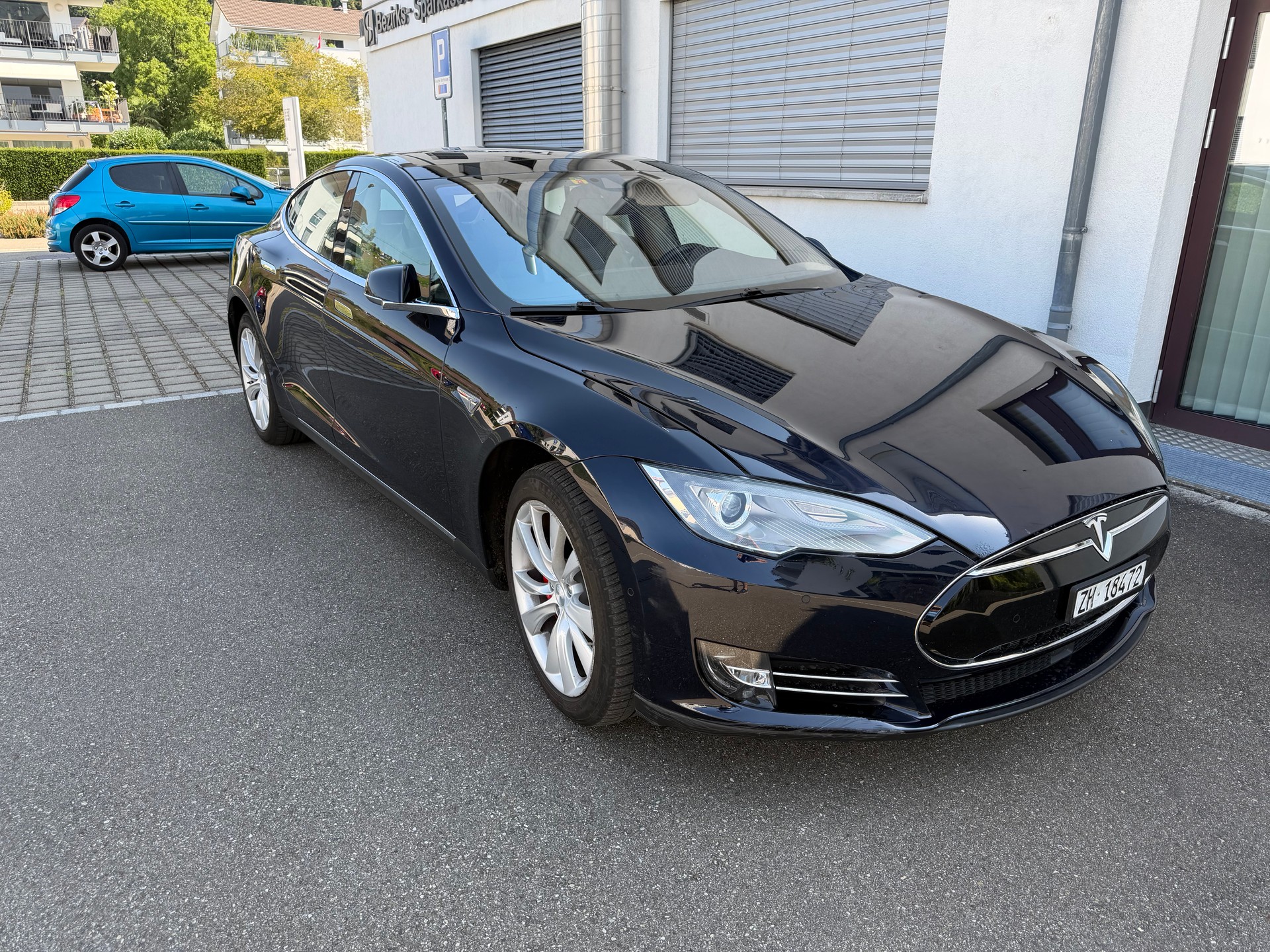 TESLA 85 Performance D-image-1