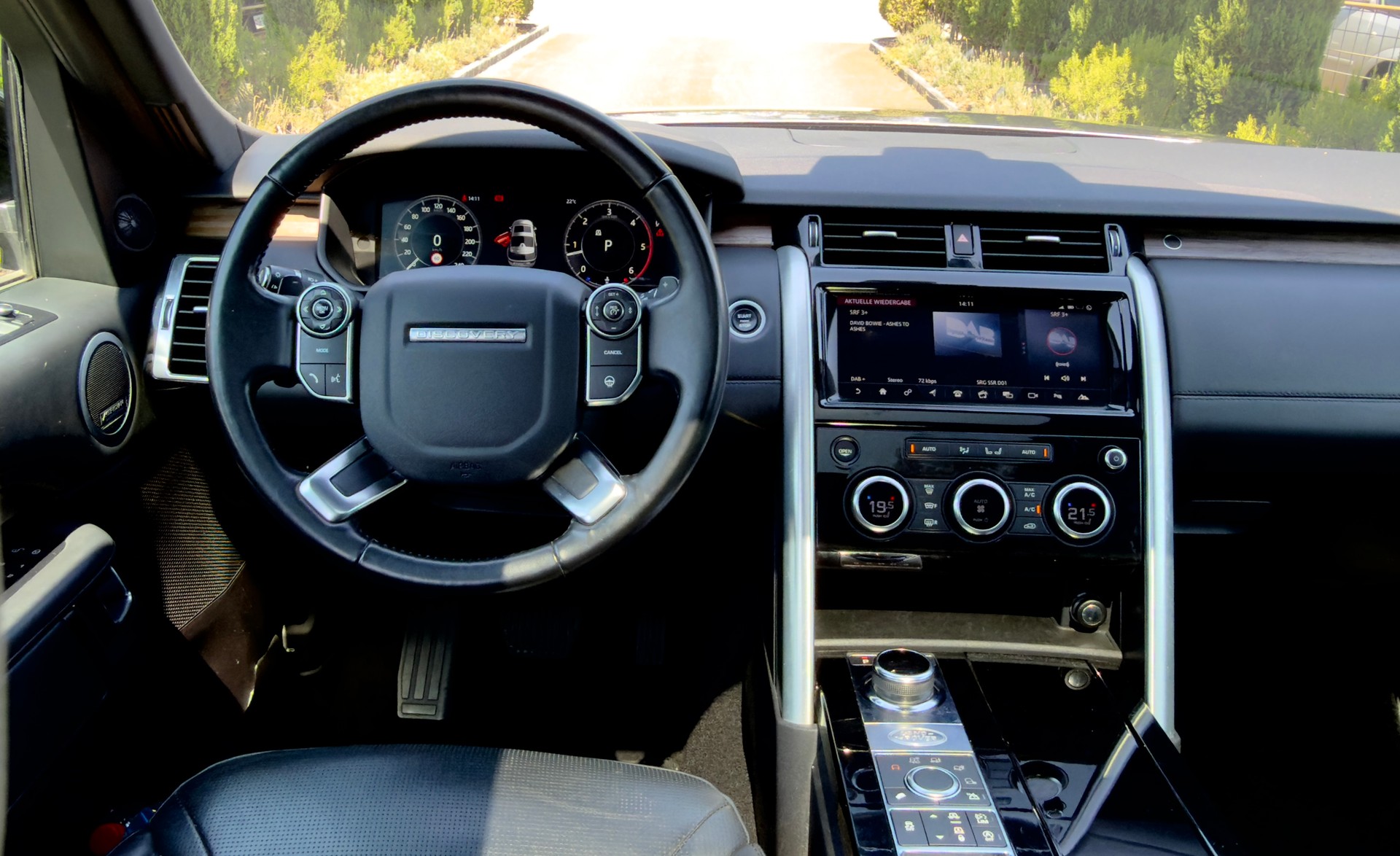 LAND ROVER 3.0 TDV6 HSE Luxury-image-6