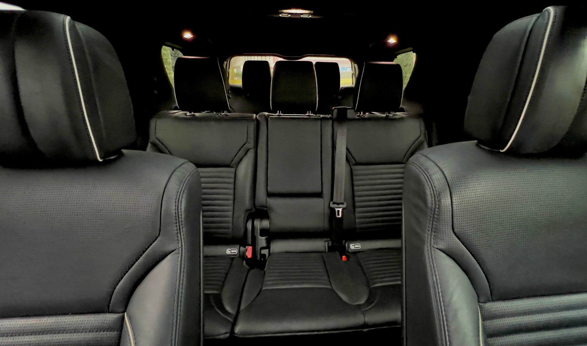LAND ROVER 3.0 TDV6 HSE Luxury-image-4