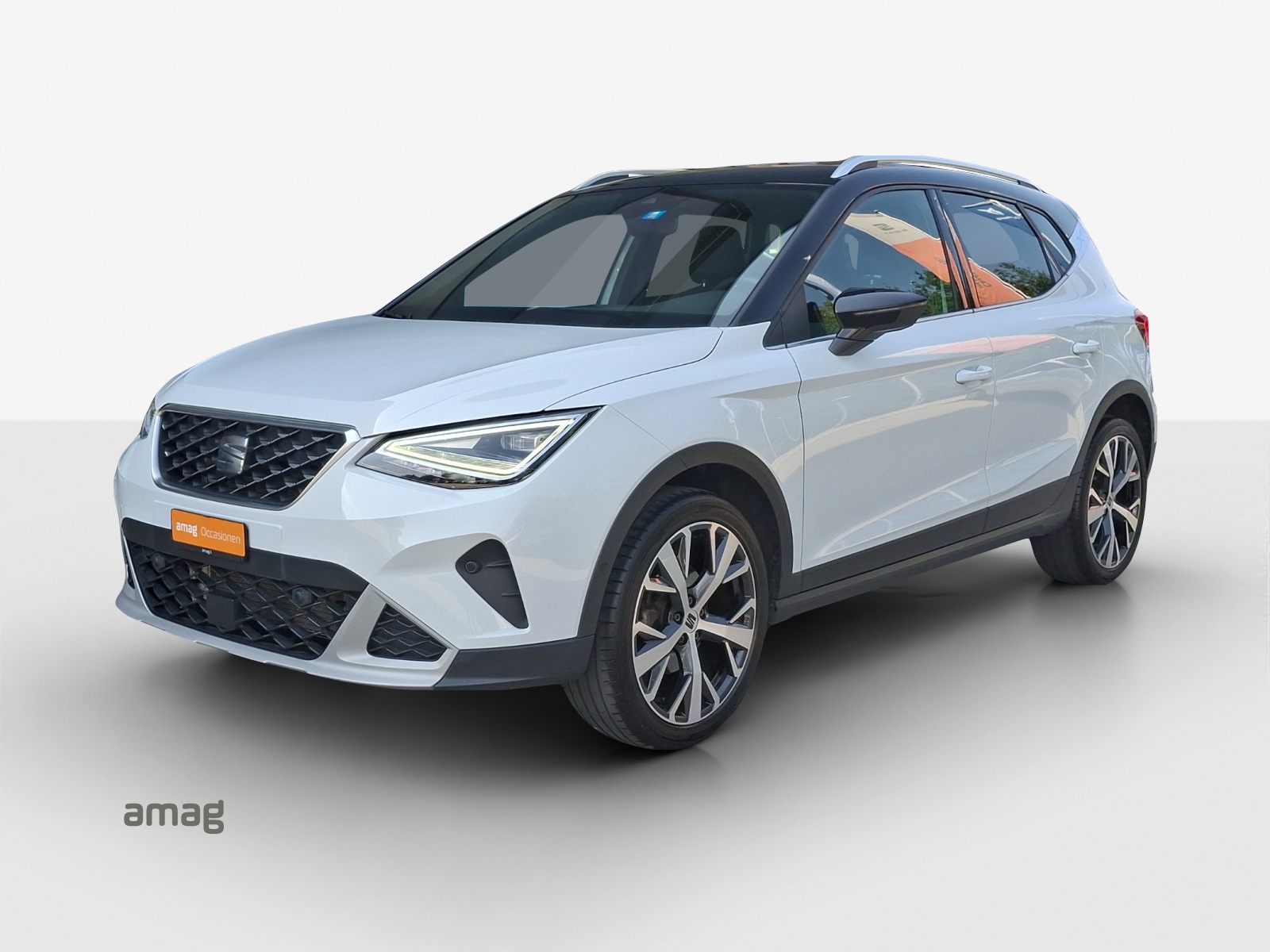 SEAT Arona 1.5 Eco TSI Xperience DSG-image-0