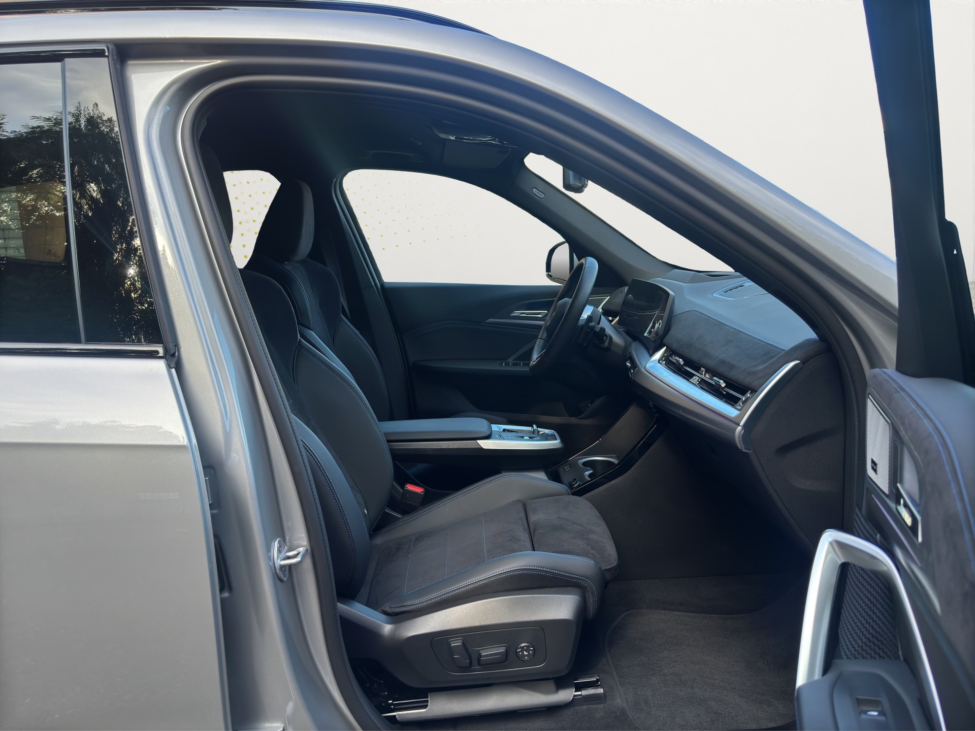 BMW X1 xDrive 30e M Sport Pro (CH) Innovationspaket-image-13