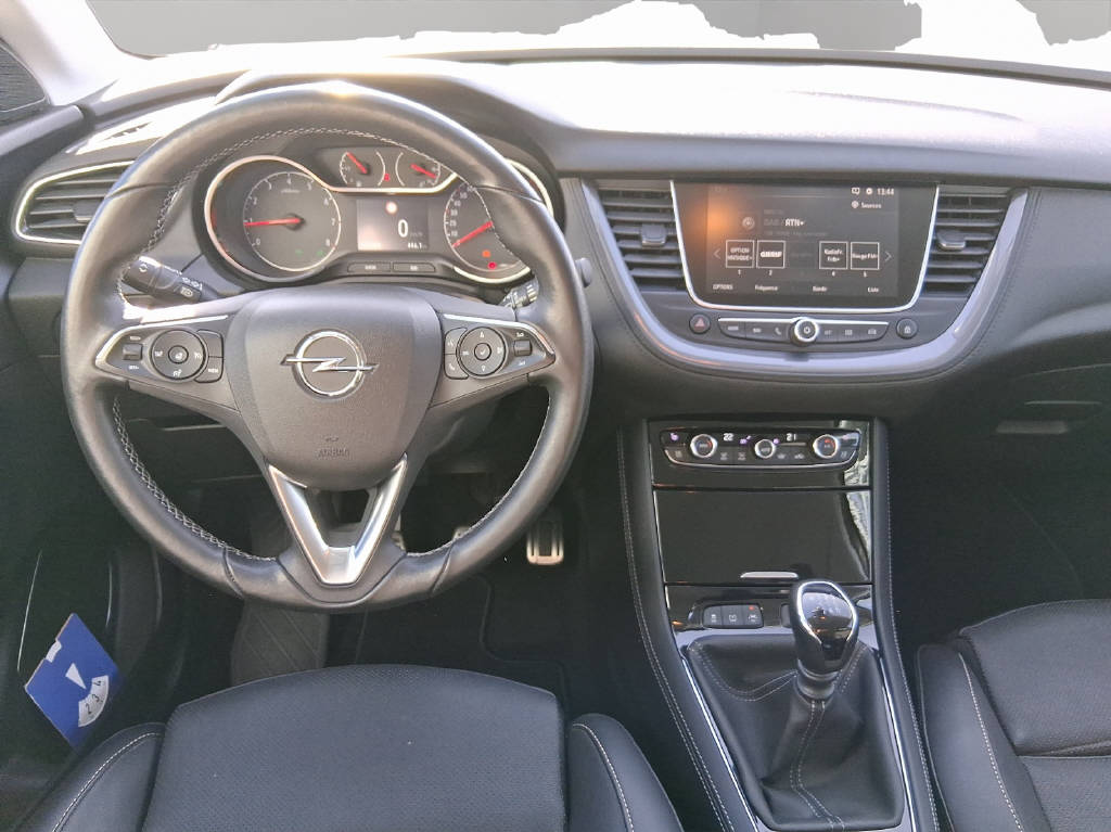 OPEL Grandland X 1.2i TP Ultimate-image-8