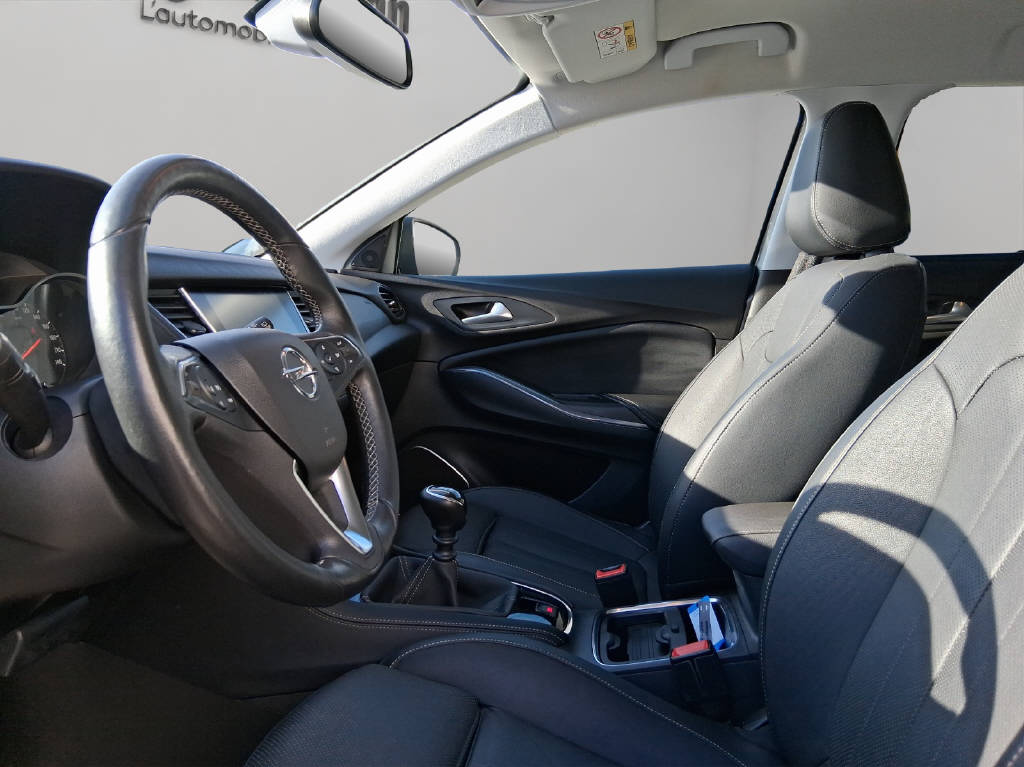 OPEL Grandland X 1.2i TP Ultimate-image-7