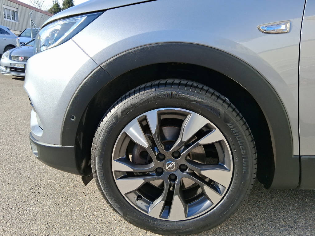 OPEL Grandland X 1.2i TP Ultimate-image-11