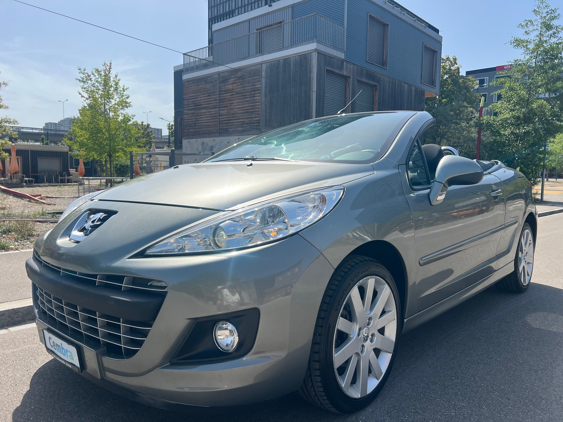 PEUGEOT 207 CC 1.6 16V Active-image-10