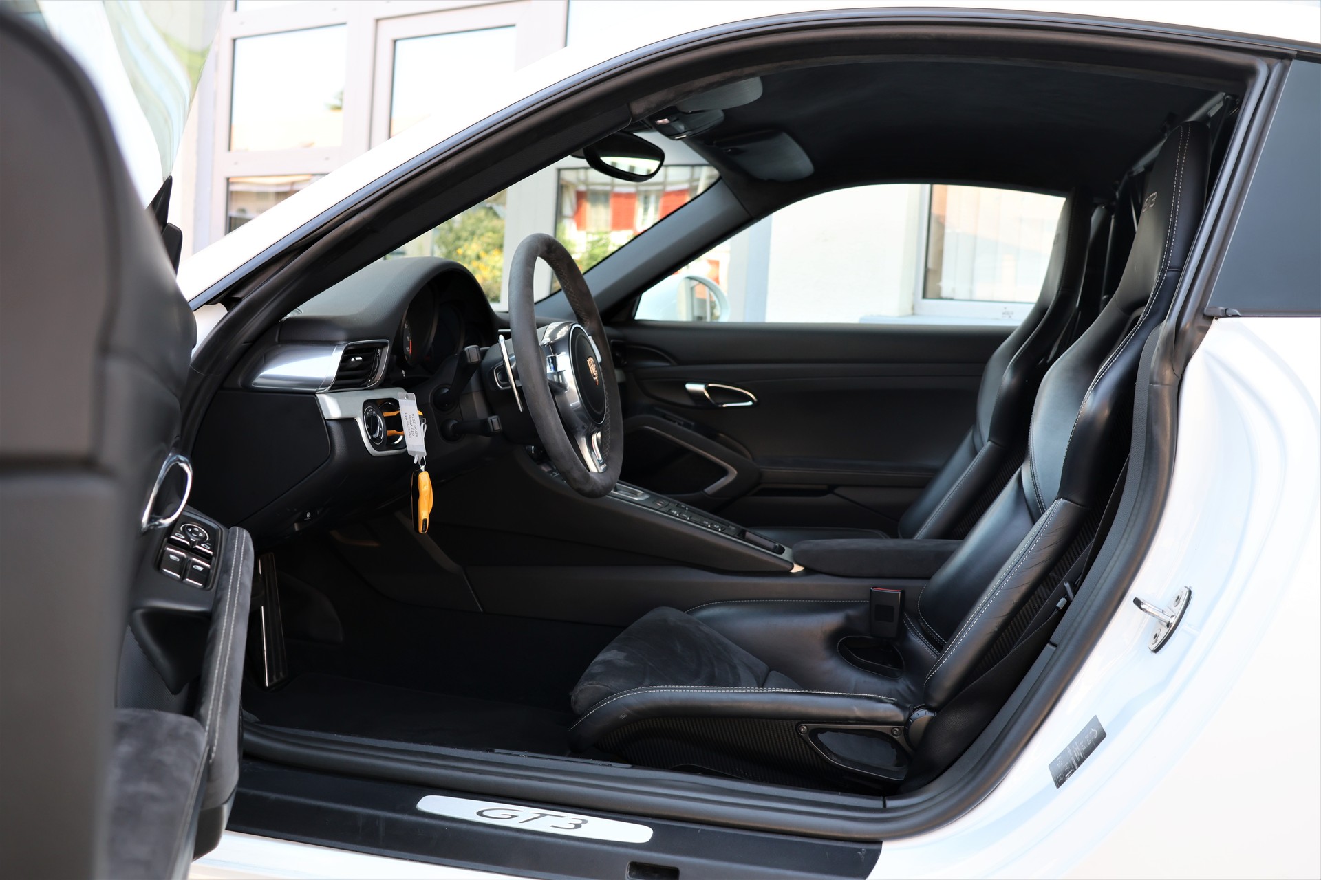 PORSCHE 911 GT3 PDK (CH) *Approved bis 04/28*-image-12