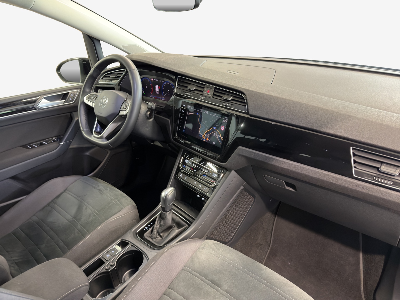 VW Touran 1.5 TSI EVO Highline DSG-image-15