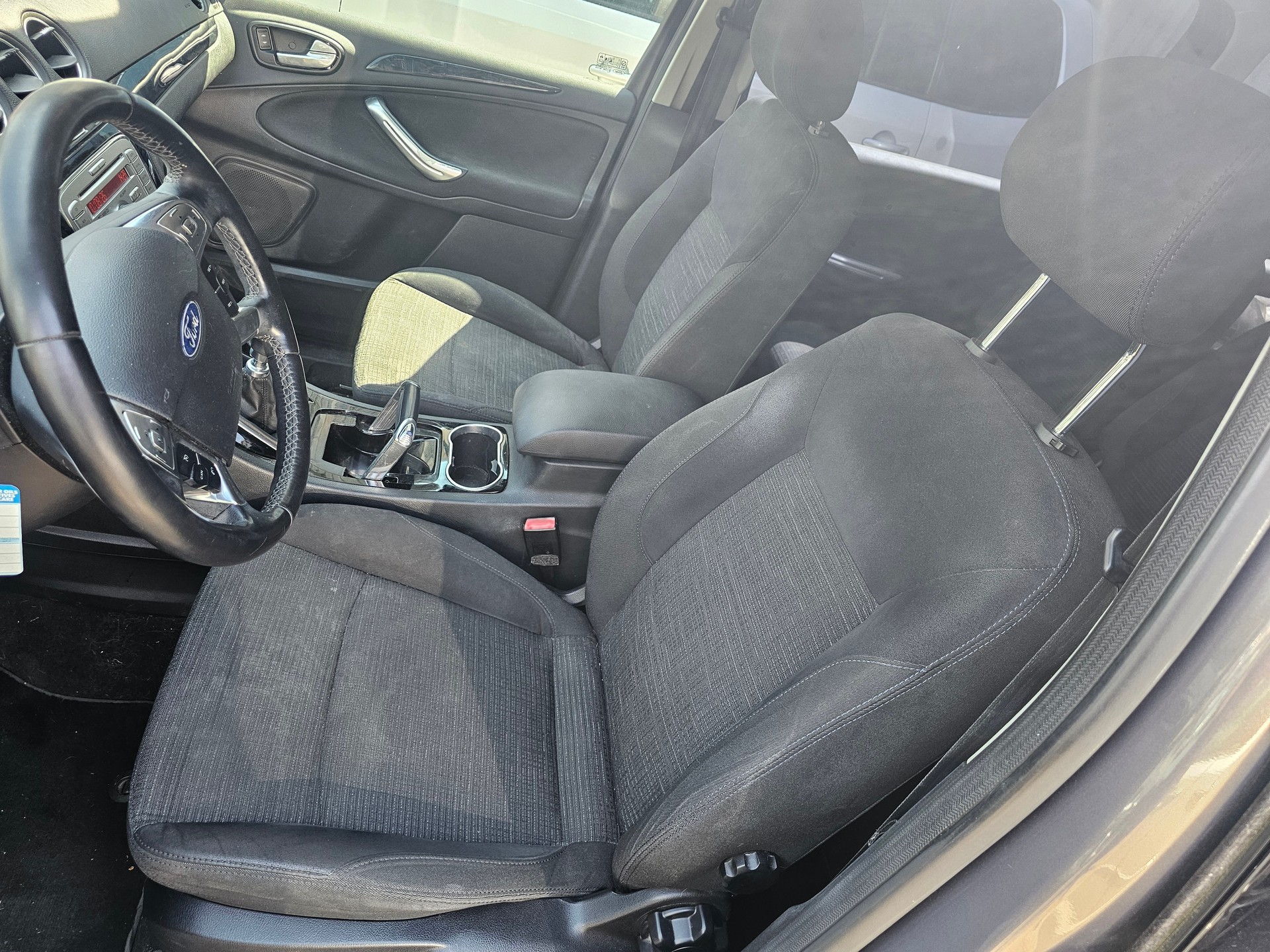 FORD Galaxy 2.0 TDCi KNIE-Edition-image-7