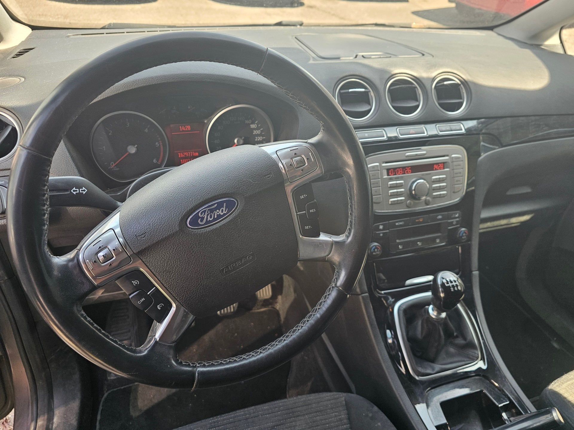 FORD Galaxy 2.0 TDCi KNIE-Edition-image-9