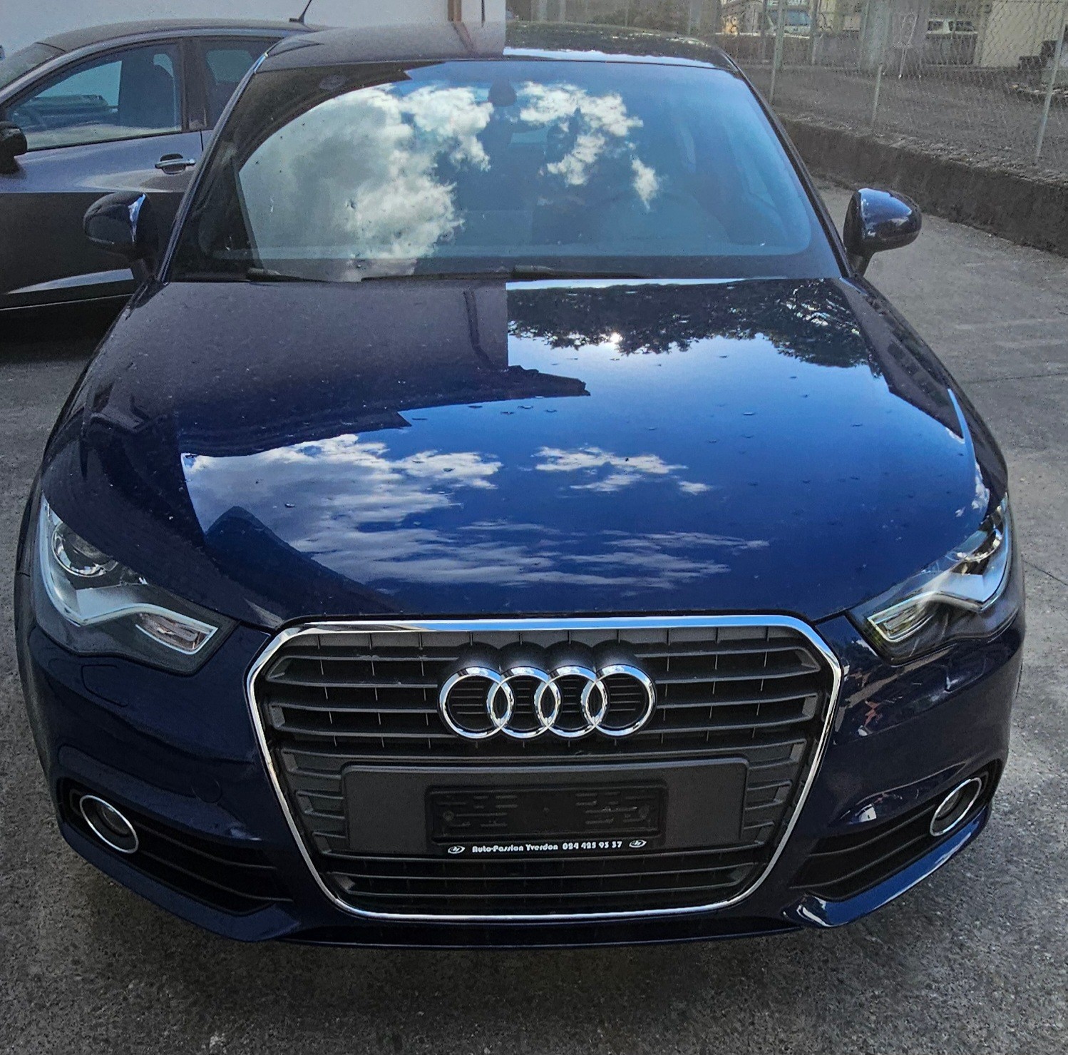 AUDI A1 Sportback 1.4 TFSI Ambition S-tronic-image-2