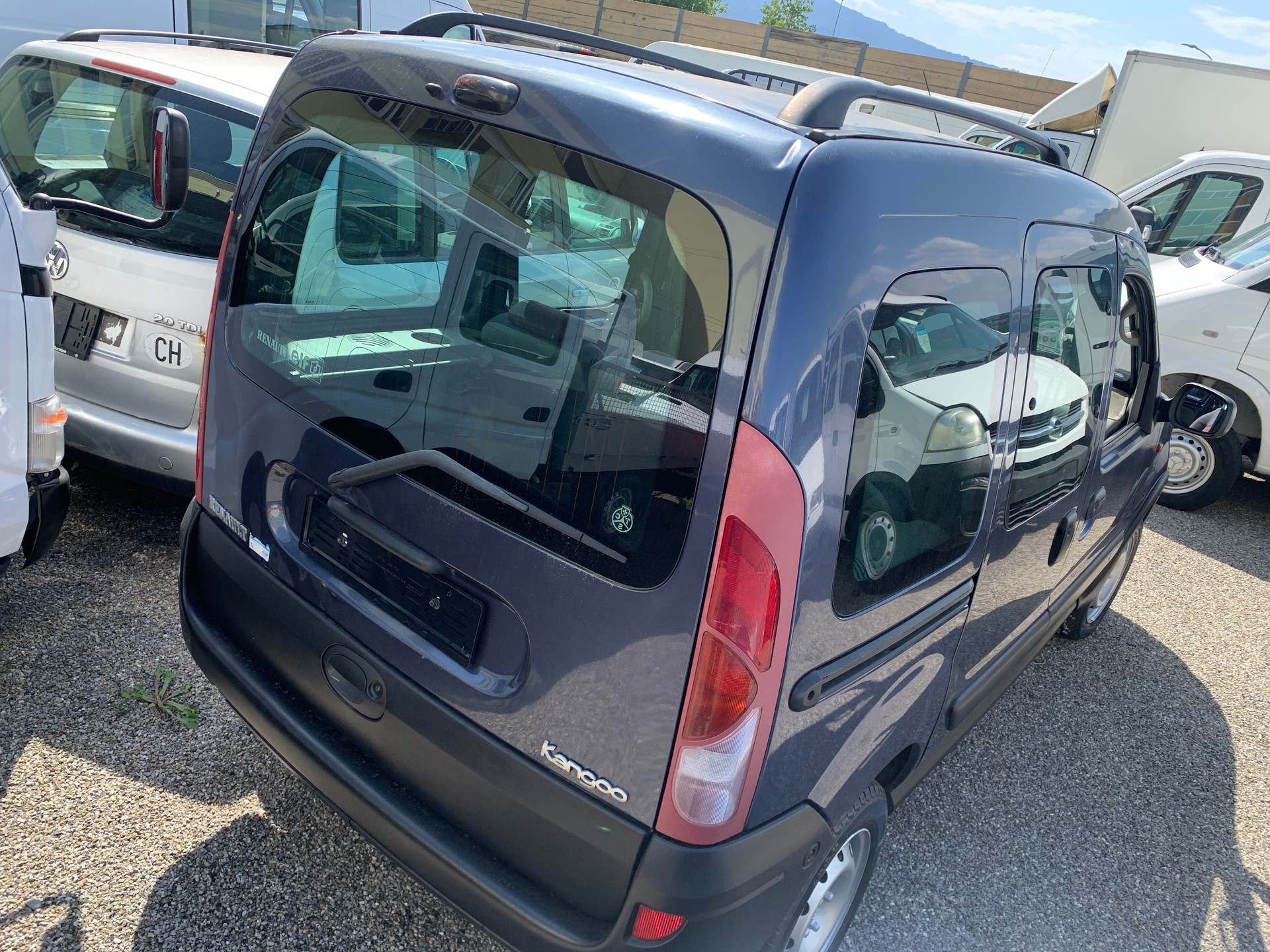 RENAULT Kangoo 1.6 16V Authentique 4X4-showroom-element-1