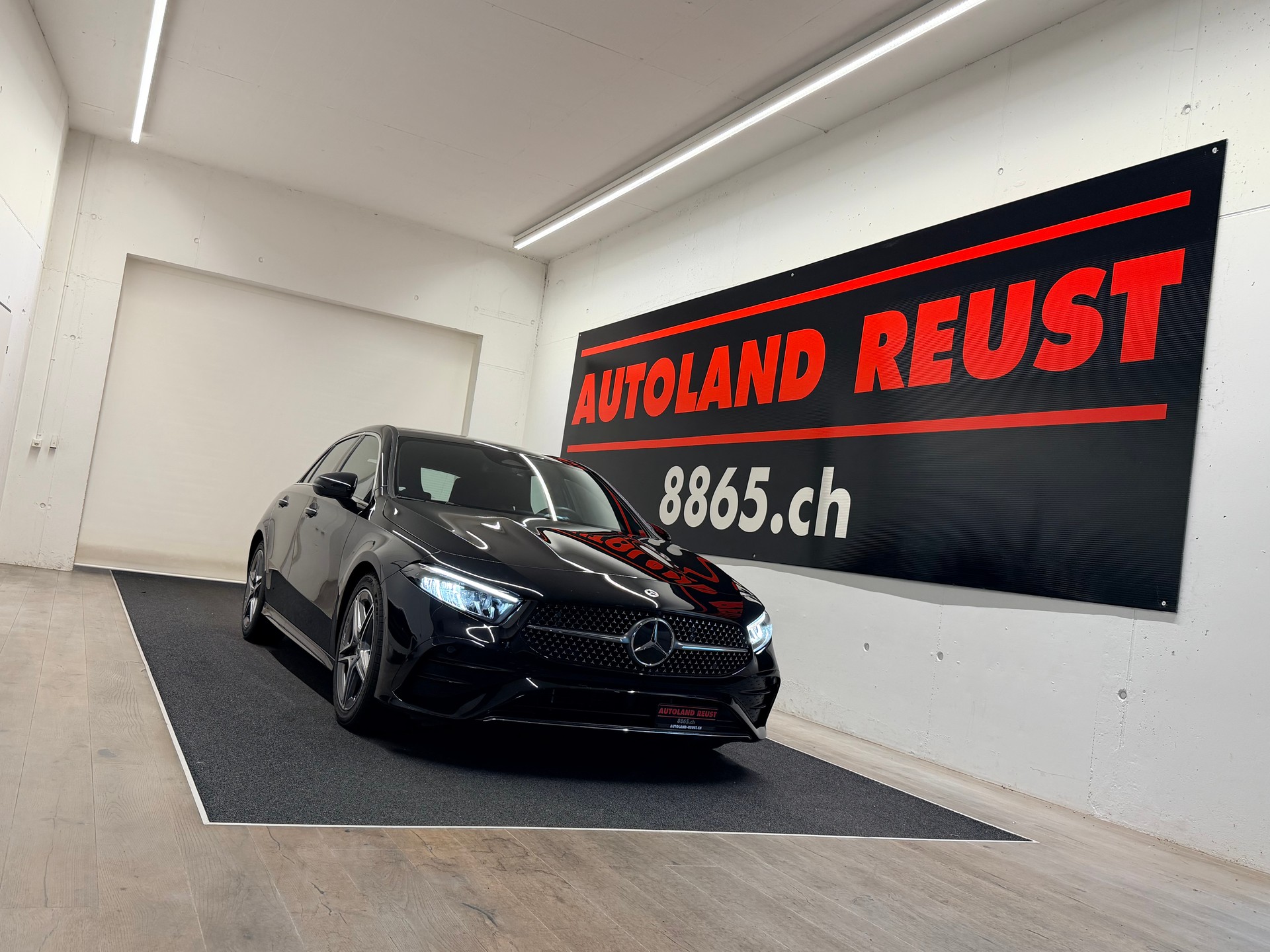 MERCEDES-BENZ A 200 AMG Line 7G-DCT-image-0
