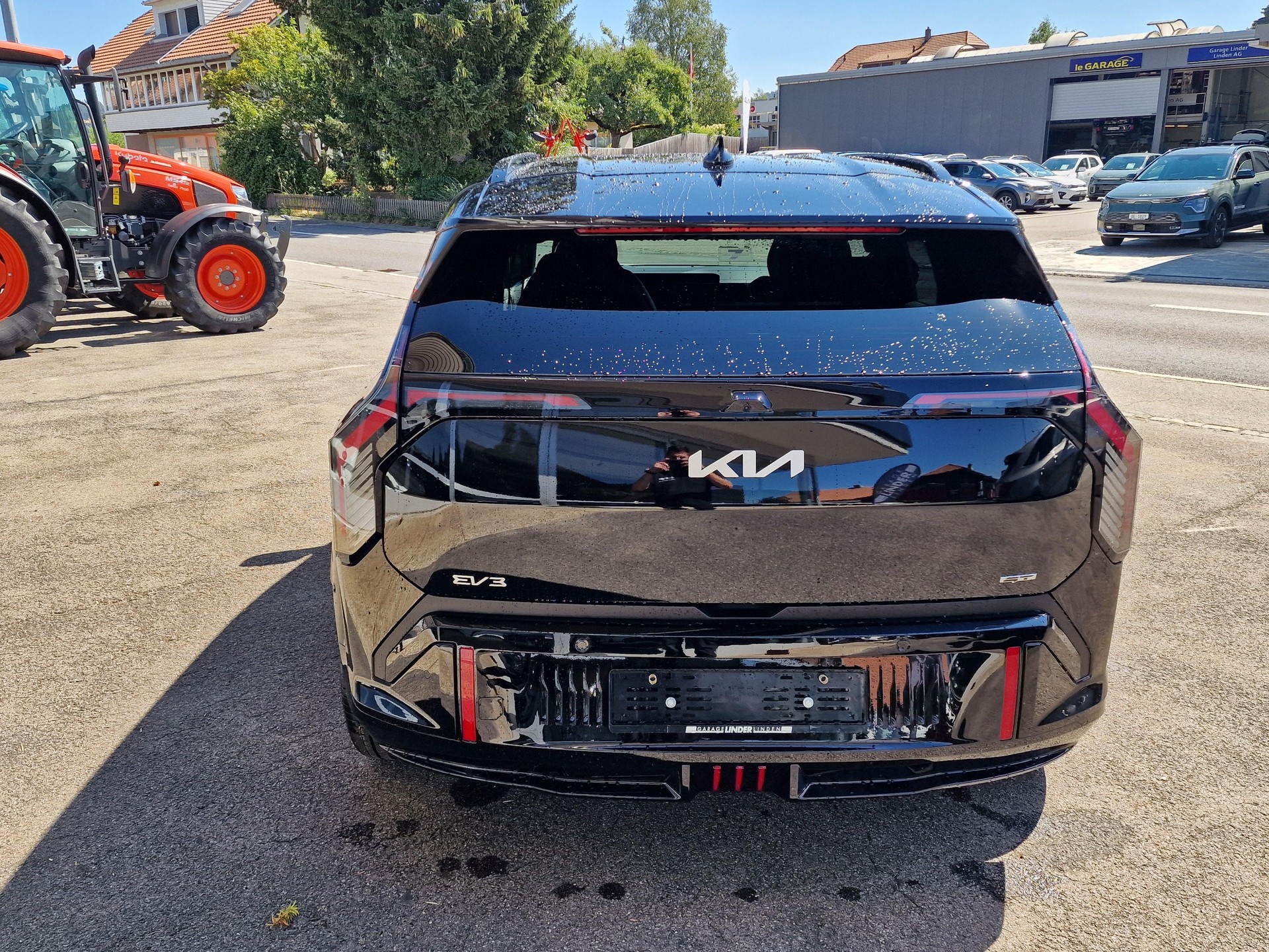 KIA EV3 81 kWh GT 4x4-showroom-element-2