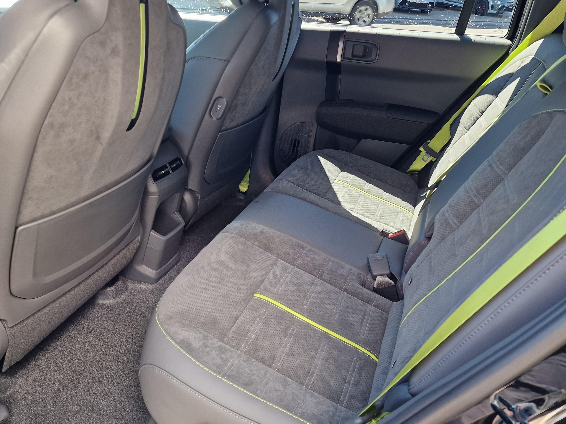 KIA EV3 81 kWh GT 4x4-image-6