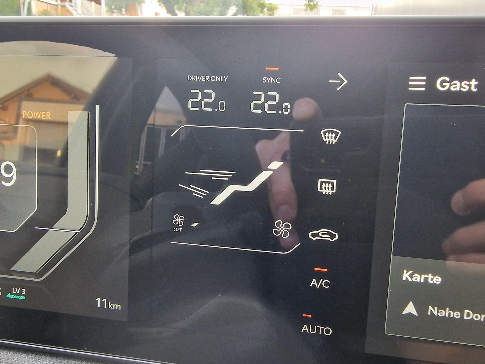 KIA EV3 81 kWh GT 4x4-image-18