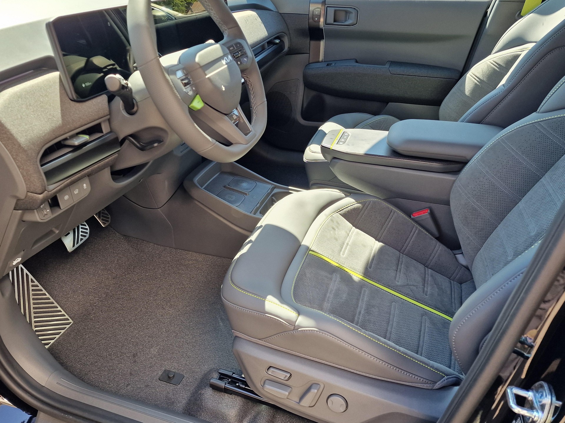KIA EV3 81 kWh GT 4x4-image-8