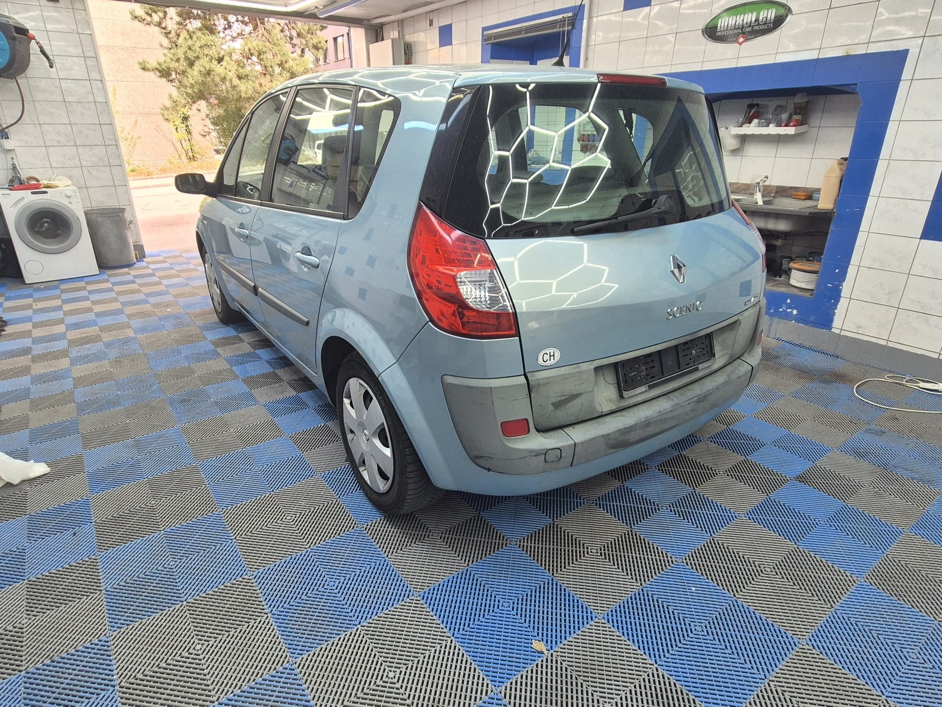 RENAULT Scénic 1.6 16V Fairway Automatic-image-2
