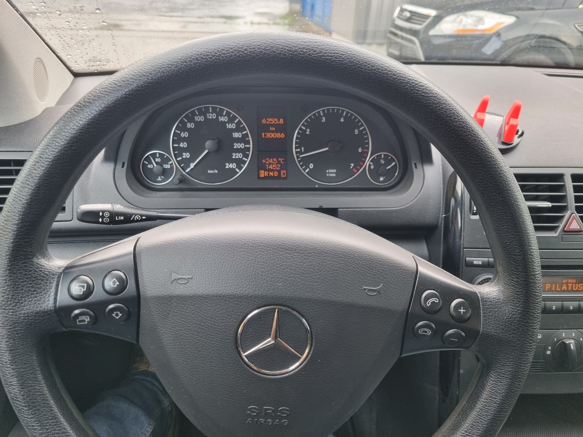 MERCEDES-BENZ A 150 Avantgarde Edition A-image-4
