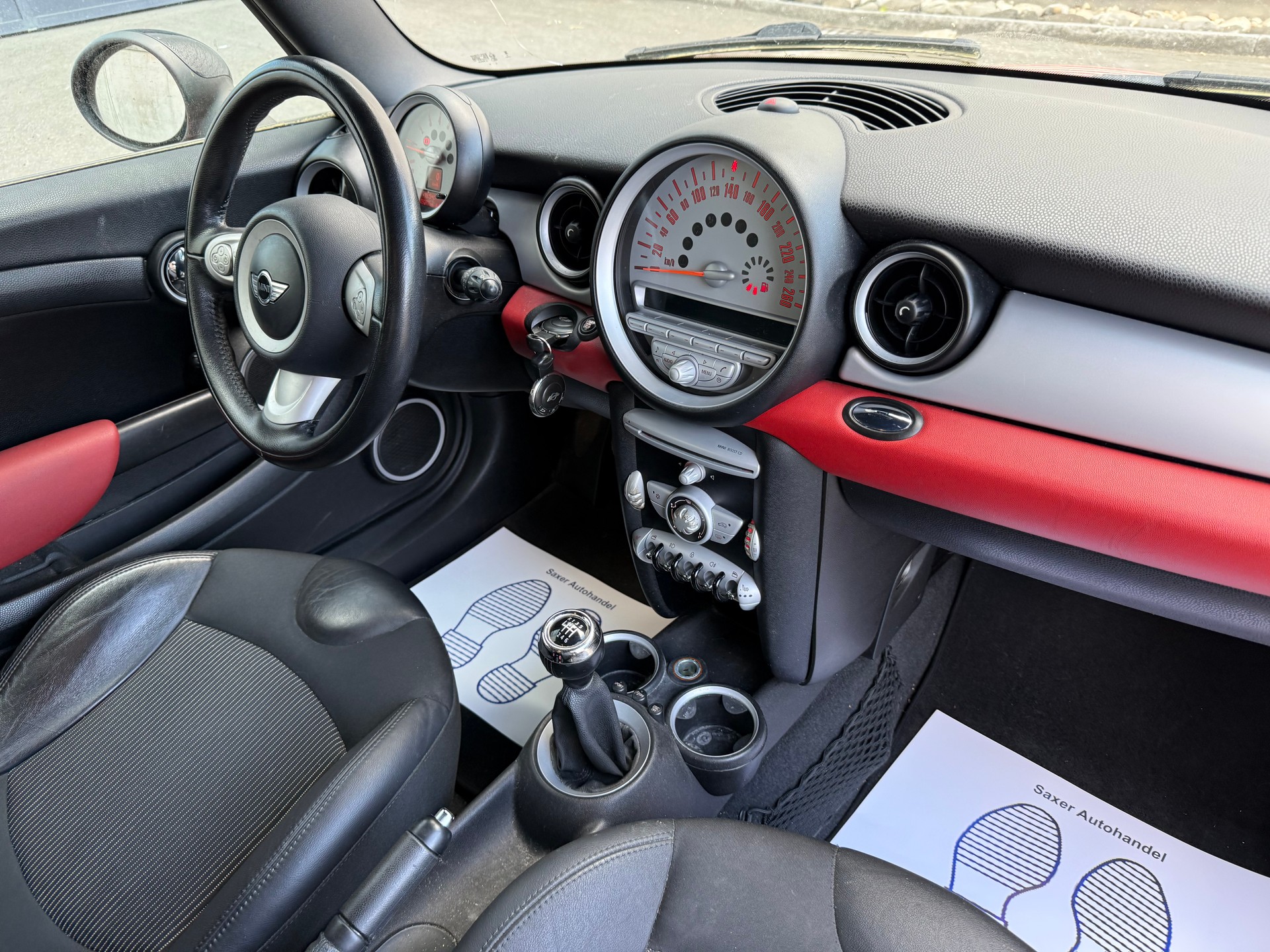 MINI Cooper-image-5