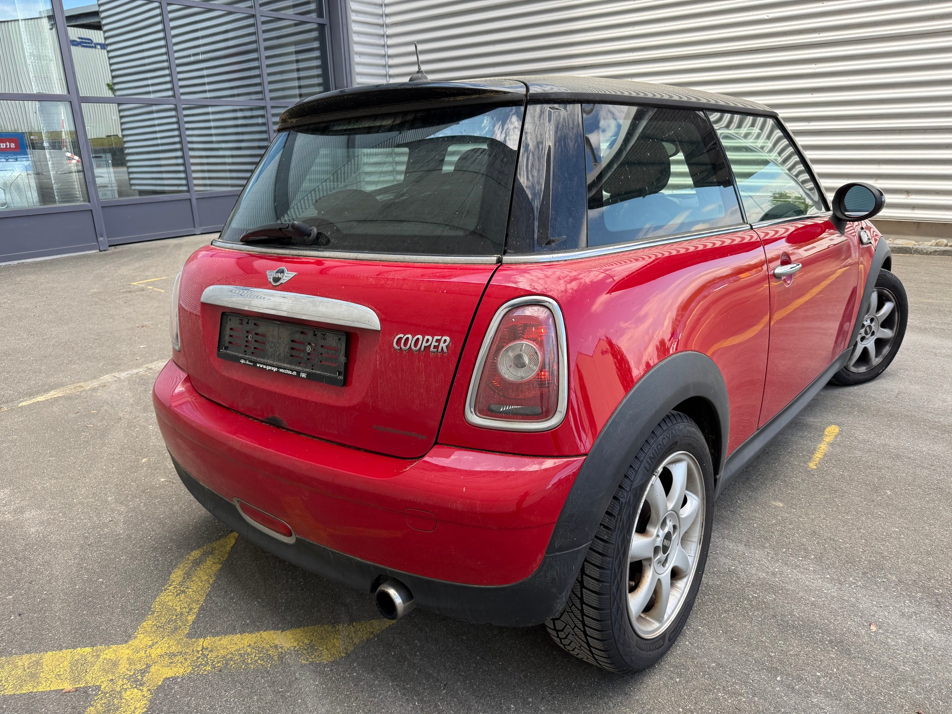 MINI Cooper-image-3
