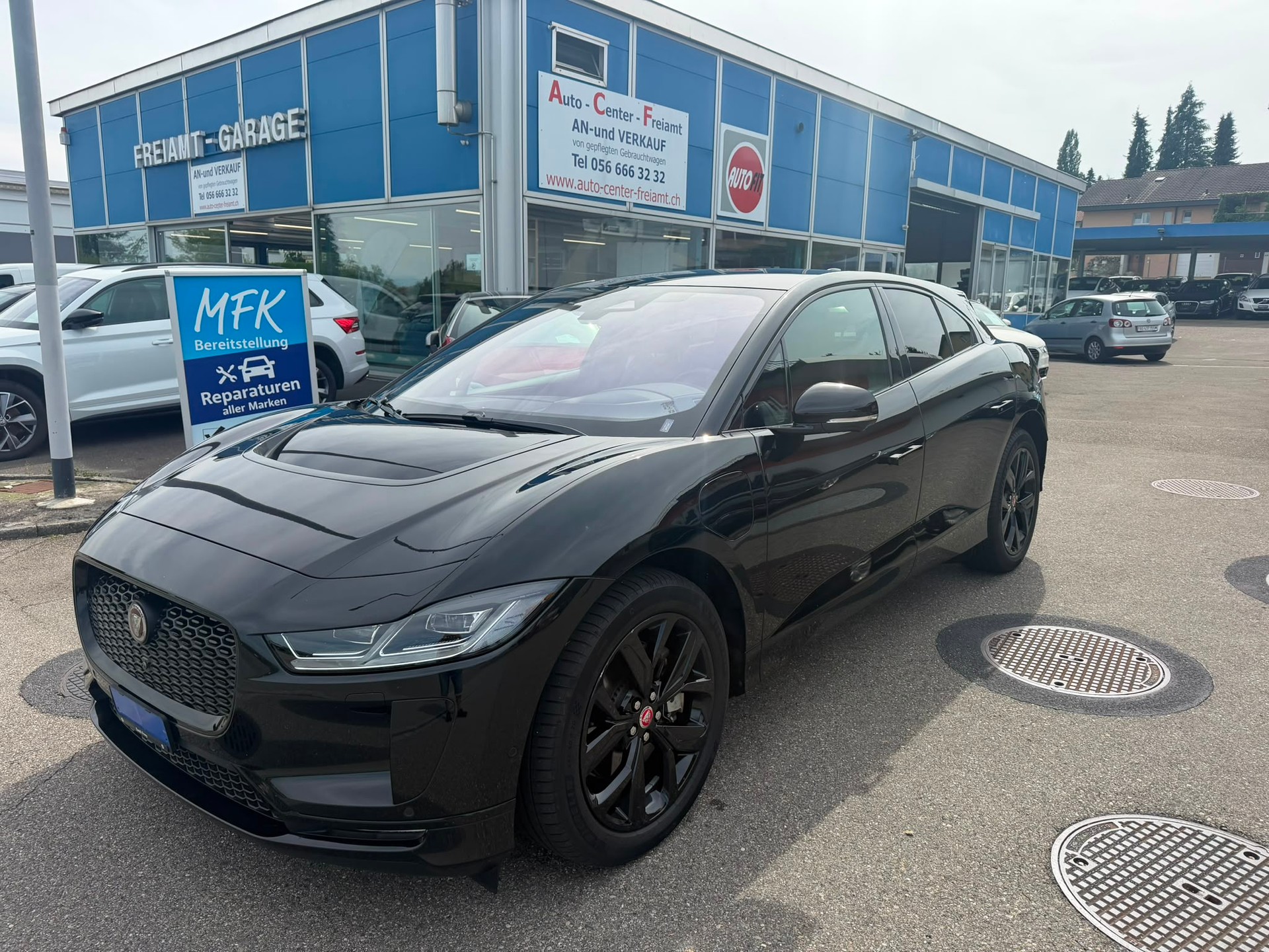 JAGUAR I-Pace EV400 Black AWD
