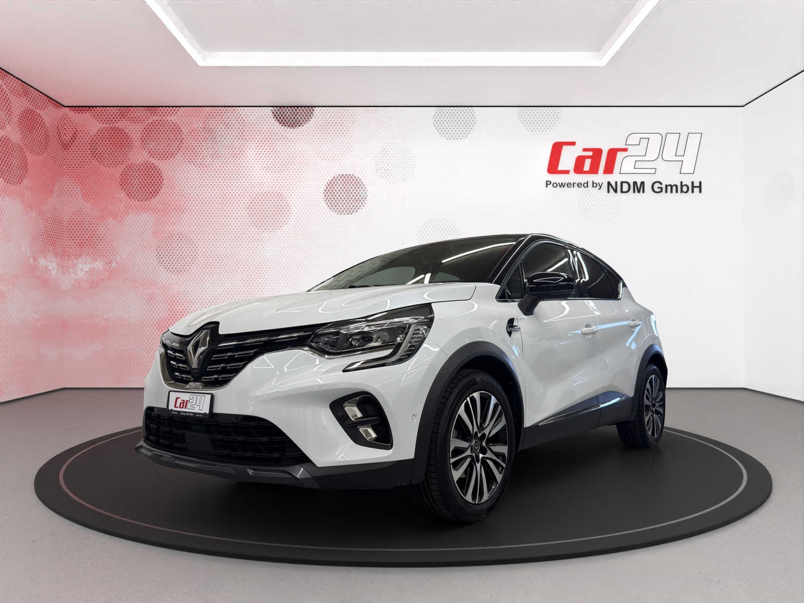 RENAULT Captur 1.3 TCe Initiale EDC-image-0