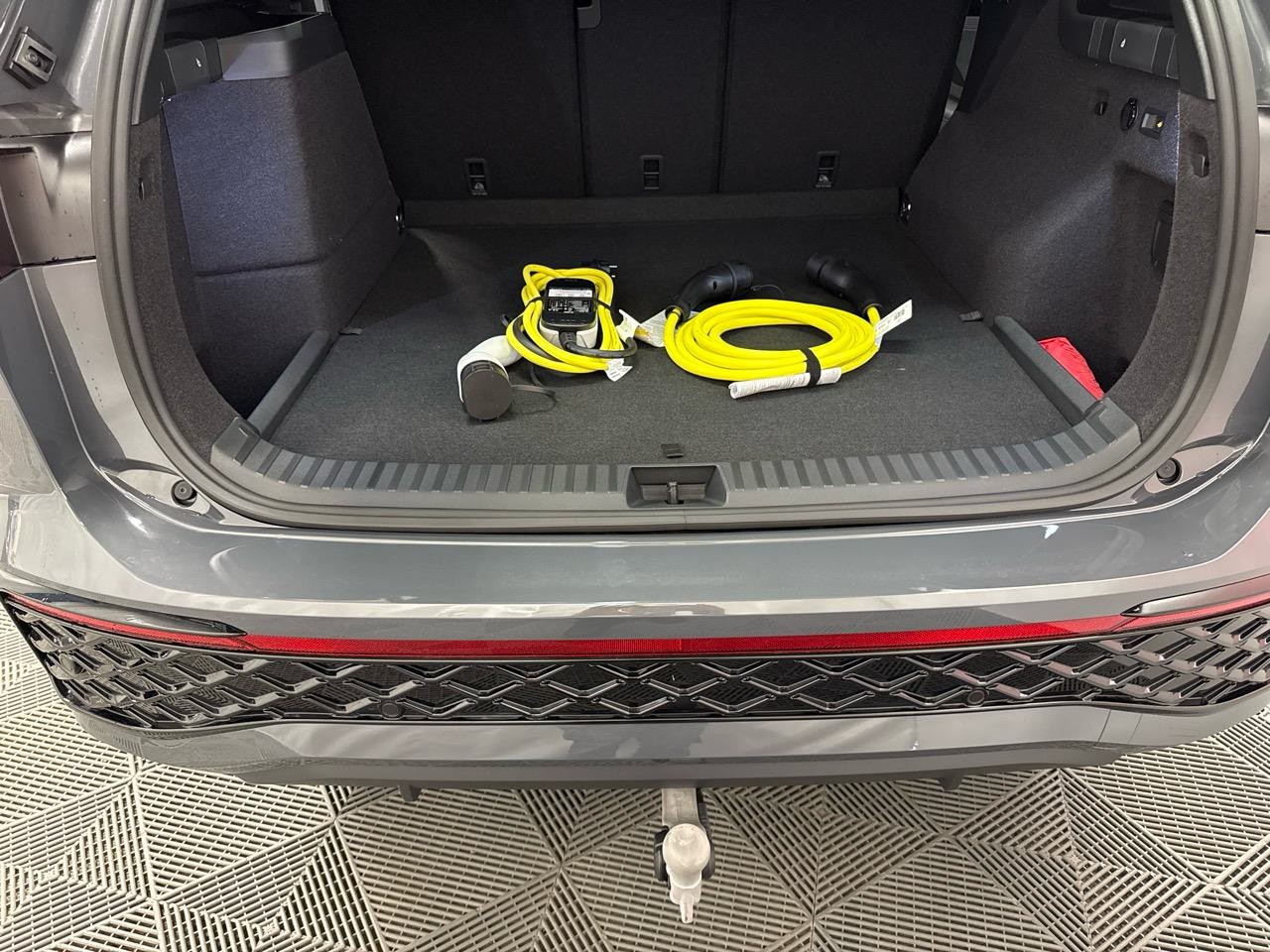 VW Tayron 1.5 TSI PHEV R-Line Black Style Limited Editon 272PS-image-15