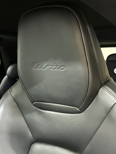 PORSCHE 4.0 V8 Turbo-image-7
