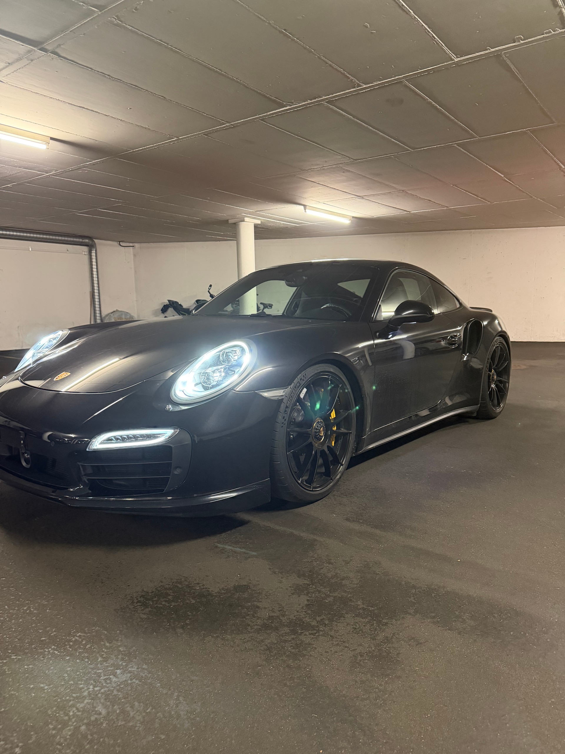 PORSCHE 3.8 Turbo S PDK-image-0