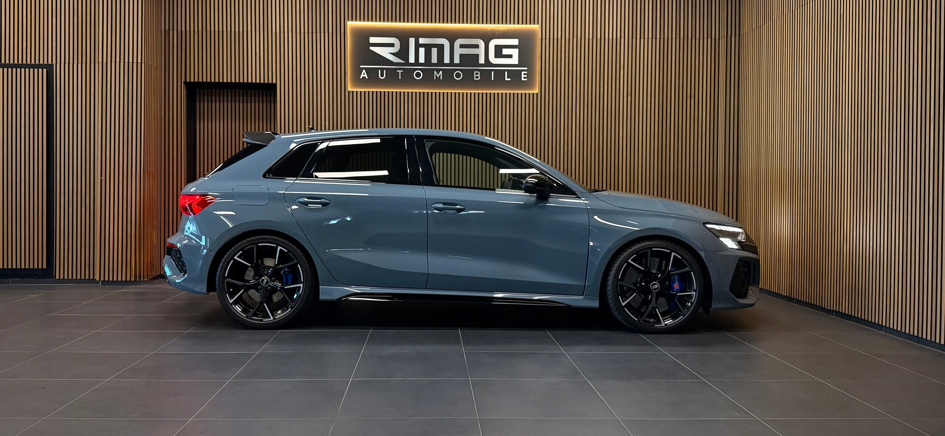 AUDI RS3 Sportback 2.5 TSI quattro S-tronic | CH-Fzg. | Frisch MFK | Frisch Service | Kemora Grey-image-20