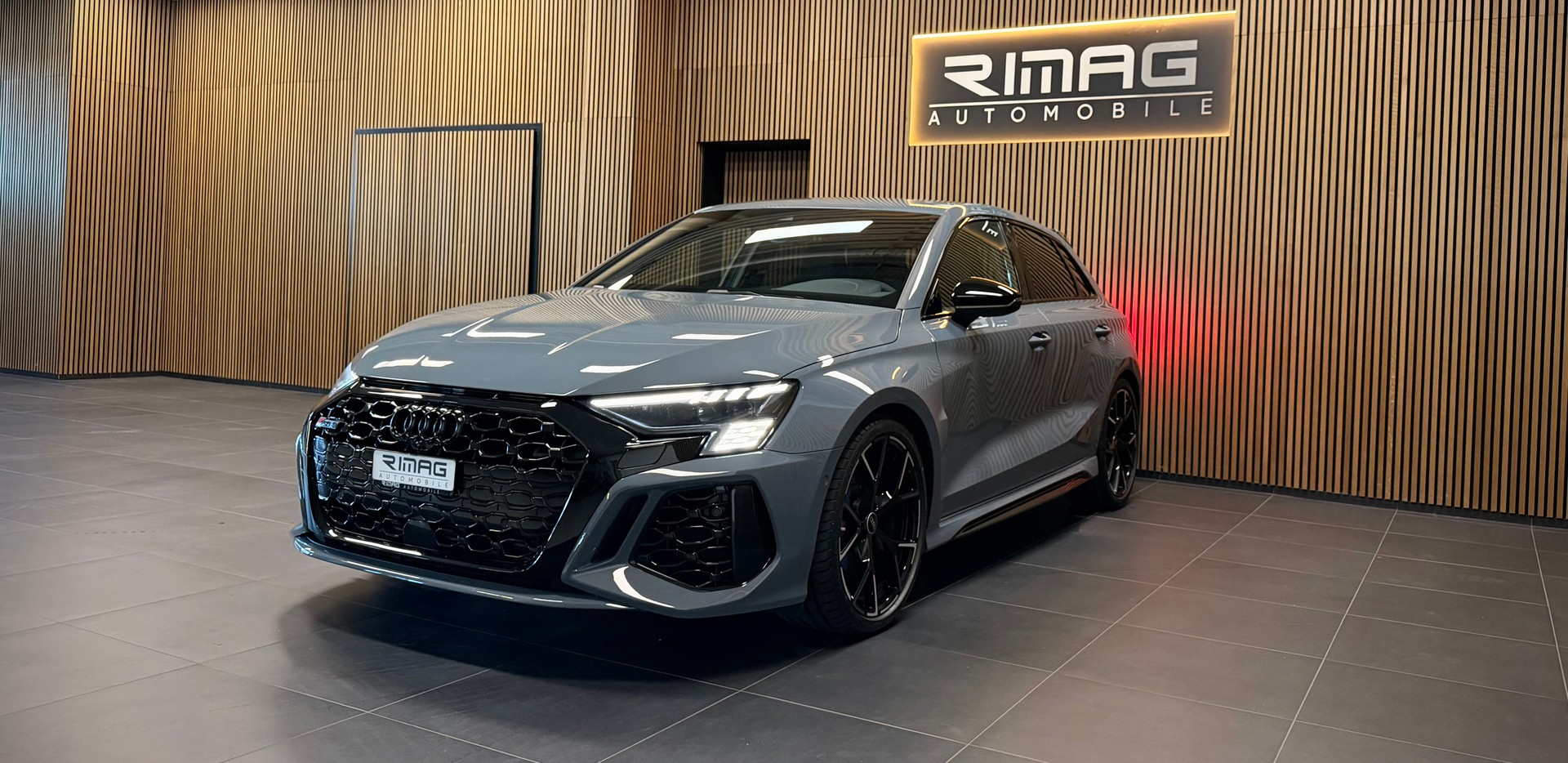 AUDI RS3 Sportback 2.5 TSI quattro S-tronic | CH-Fzg. | Frisch MFK | Frisch Service | Kemora Grey-showroom-element-2