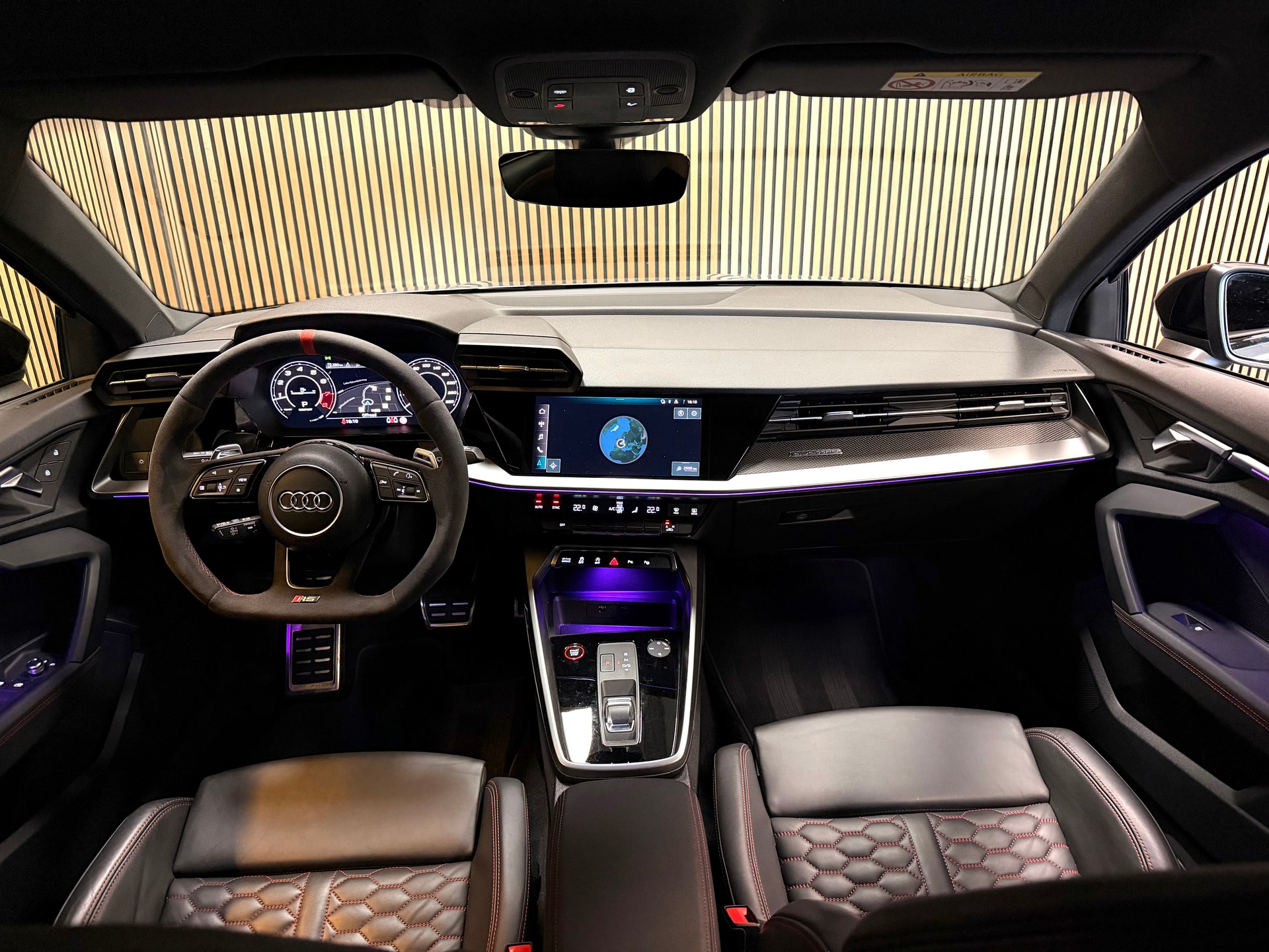 AUDI RS3 Sportback 2.5 TSI quattro S-tronic | CH-Fzg. | Frisch MFK | Frisch Service | Kemora Grey-image-26