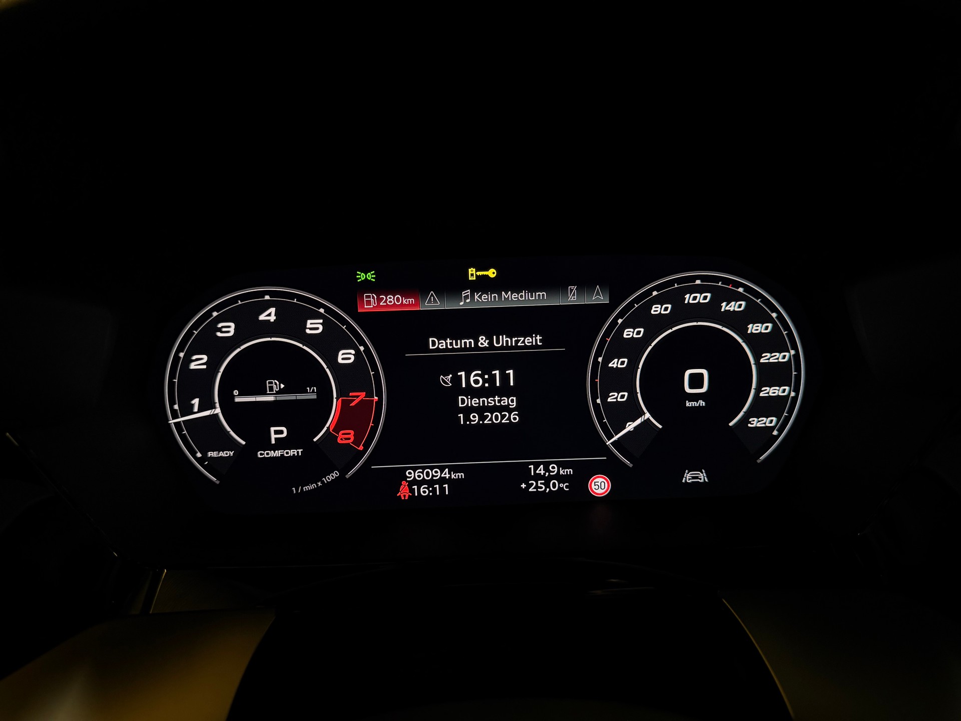 AUDI RS3 Sportback 2.5 TSI quattro S-tronic | CH-Fzg. | Frisch MFK | Frisch Service | Kemora Grey-image-28