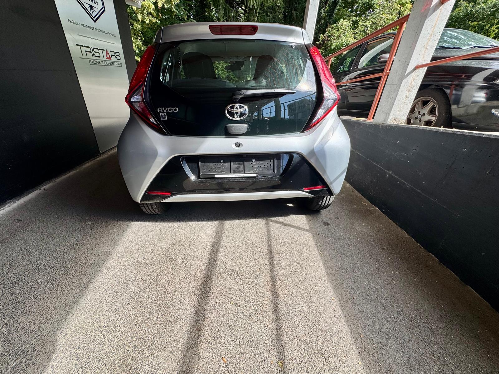 TOYOTA Aygo 1.0 VVT-i Trend X-shift-image-5