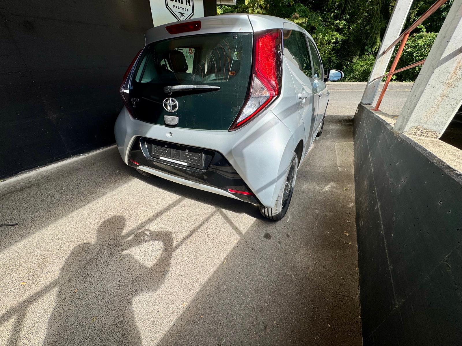 TOYOTA Aygo 1.0 VVT-i Trend X-shift-image-6