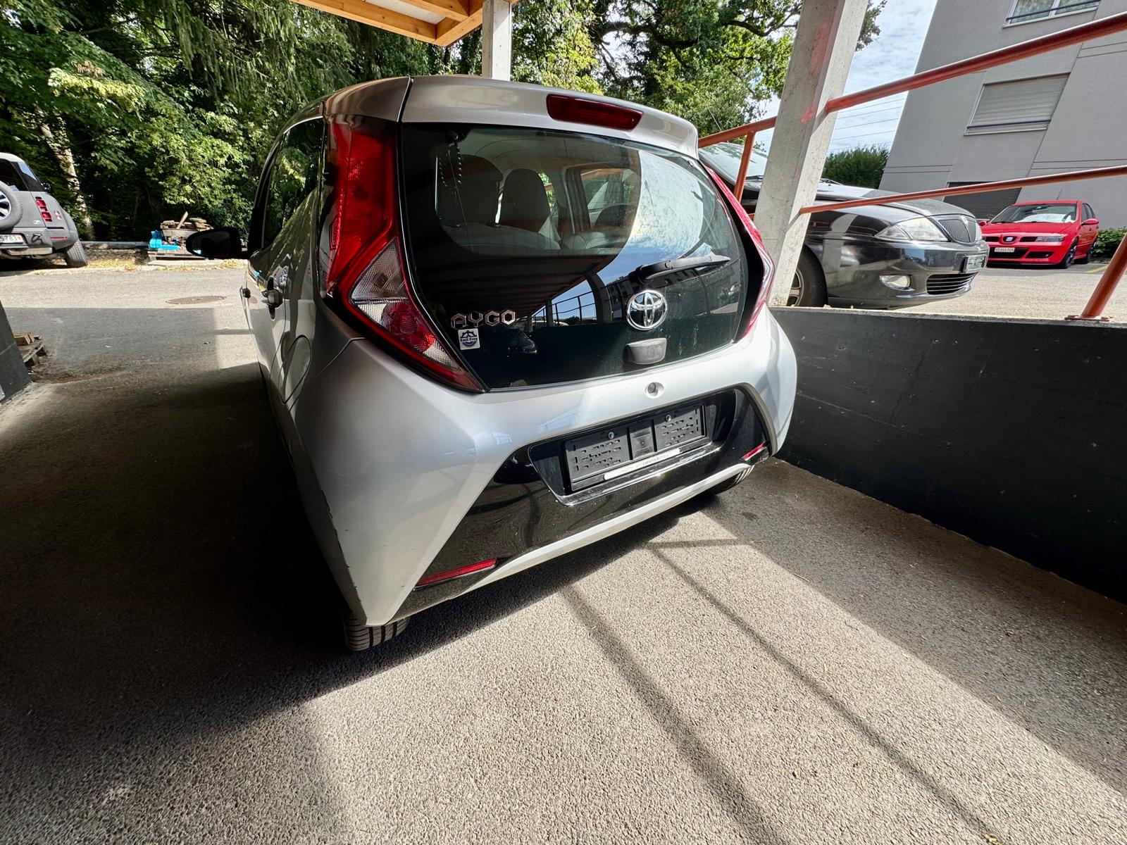 TOYOTA Aygo 1.0 VVT-i Trend X-shift-image-4