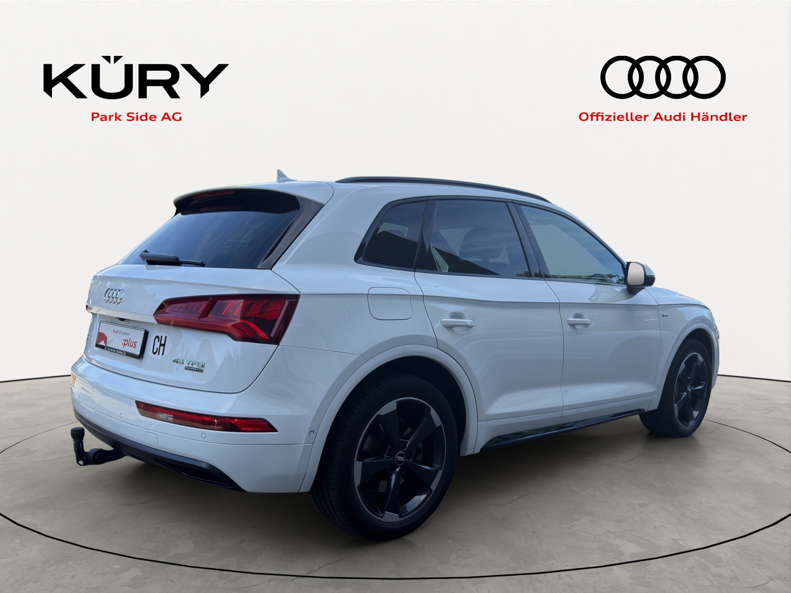 AUDI Q5 45 TFSI sport quattro S-tronic-showroom-element-3