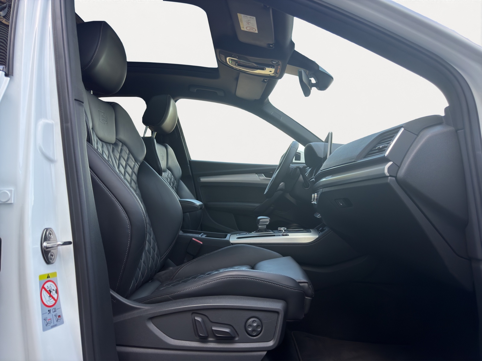 AUDI Q5 45 TFSI sport quattro S-tronic-image-6