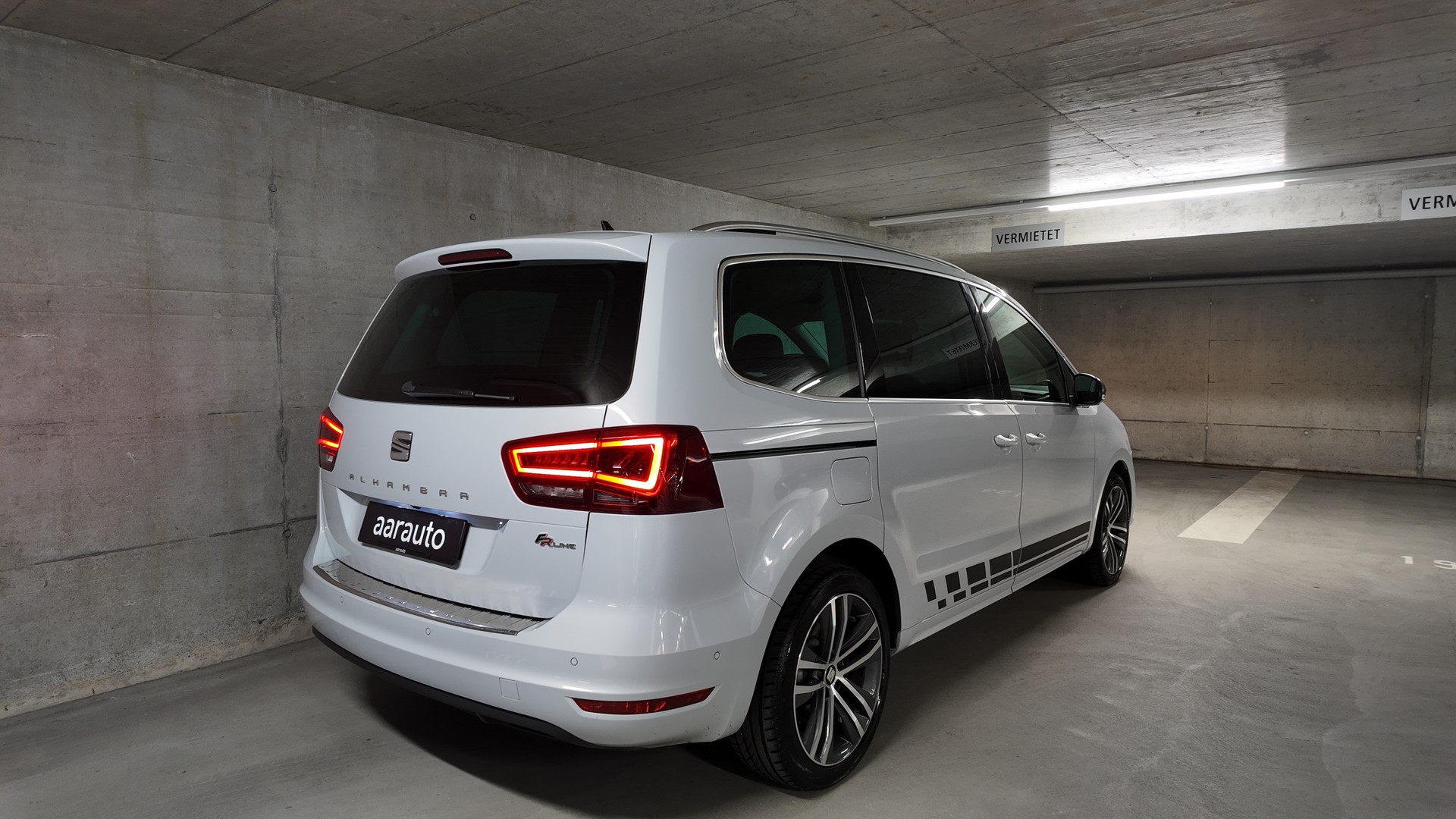 SEAT Alhambra 2.0 TDI 184 FR Line DSG S/S-image-4