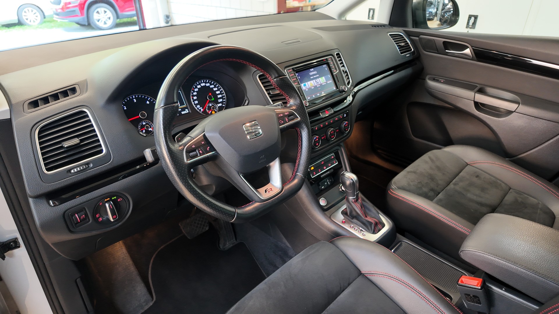 SEAT Alhambra 2.0 TDI 184 FR Line DSG S/S-image-11