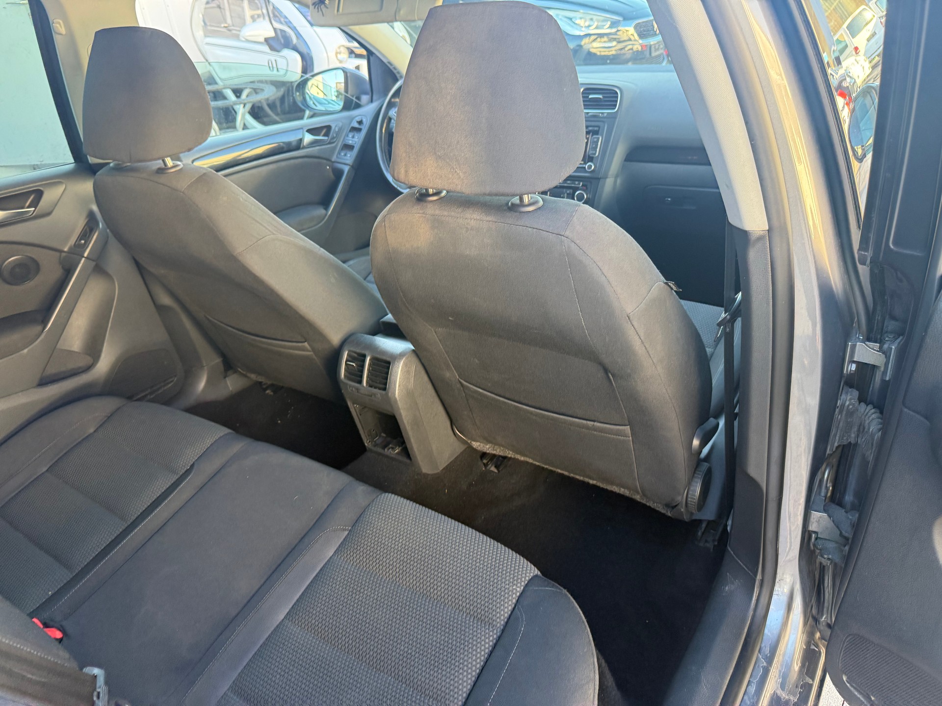 VW Golf 2.0 TDI Team-image-11