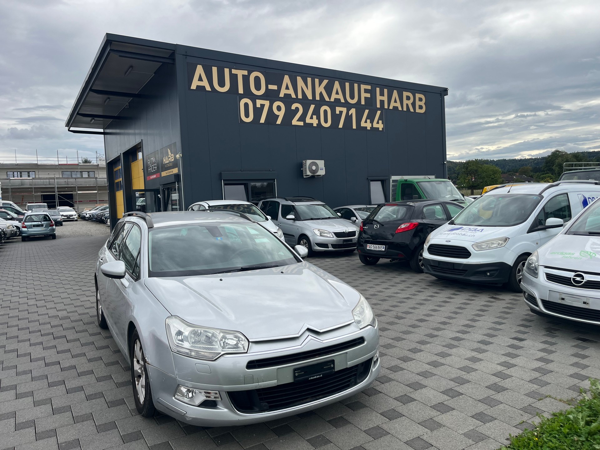 CITROEN C5 Tourer 2.0 HDi Exclusive Automatic-image-2