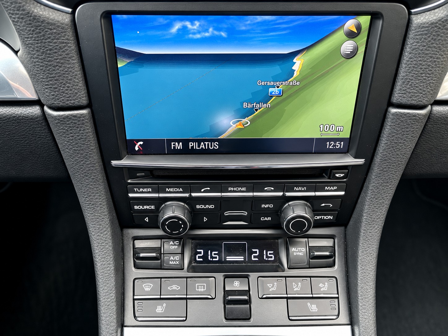 PORSCHE 911 Carrera 4 PDK-image-8