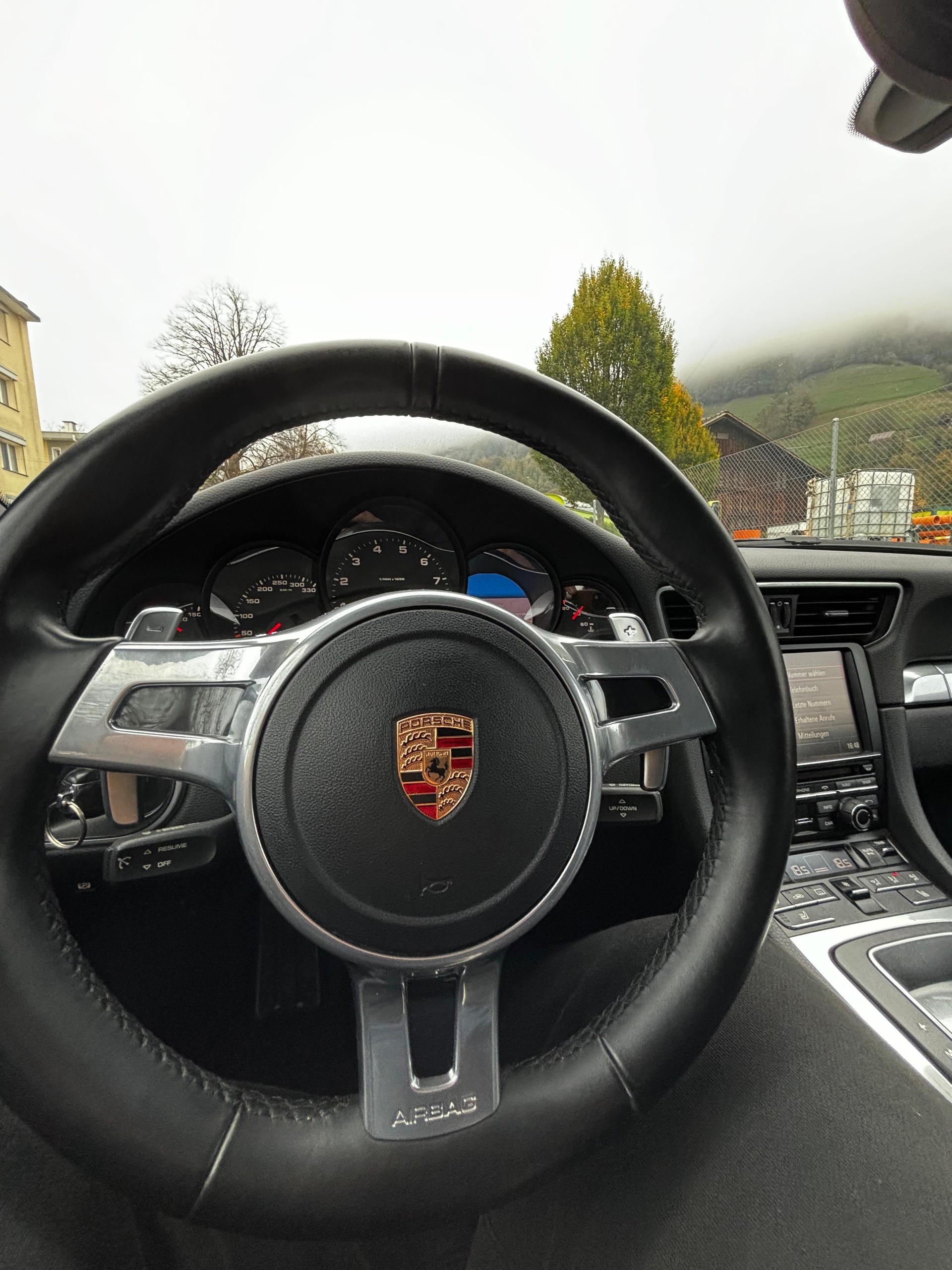 PORSCHE 911 Carrera 4 PDK-image-7