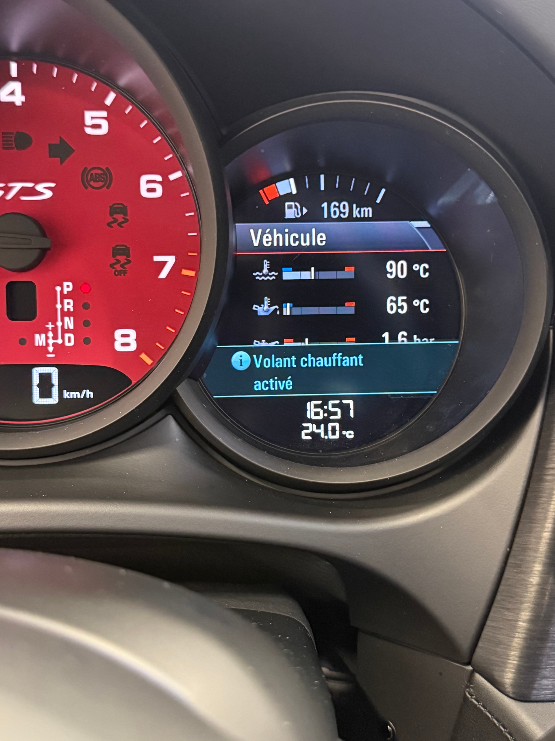 PORSCHE Macan GTS PDK Approved Garantie-image-24